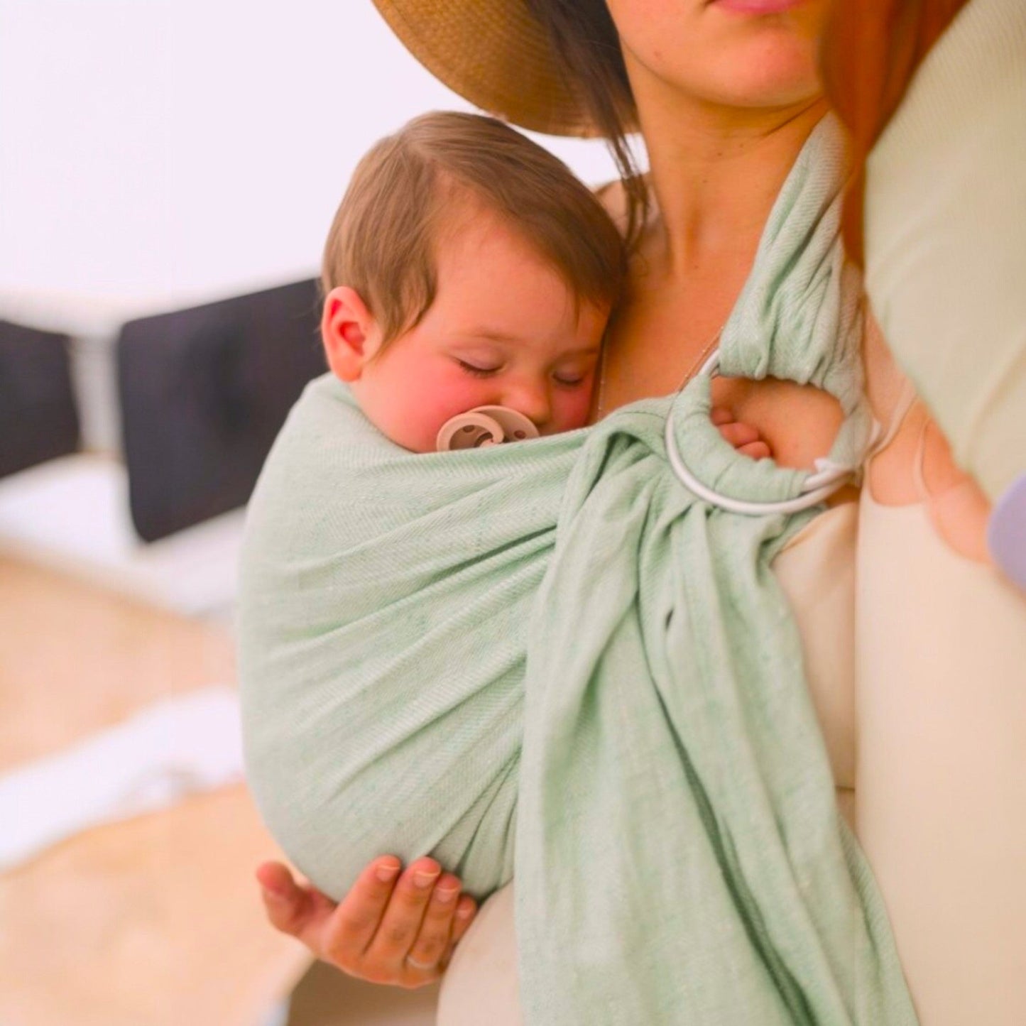 Écharpe De Portage - CottonRingSling™ - Vert Menthe - Mon Adorable Bébé